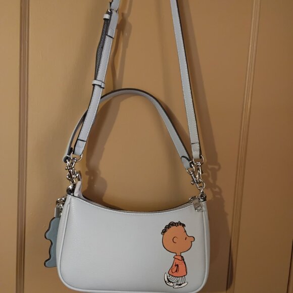 Coach X Peanuts Teri Shoulder Bag W/ Franklin Charm - Picture 5 of 15